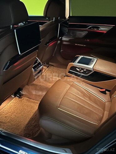 BMW 750 2016, 154,900 km - 4.4 l - Bakı