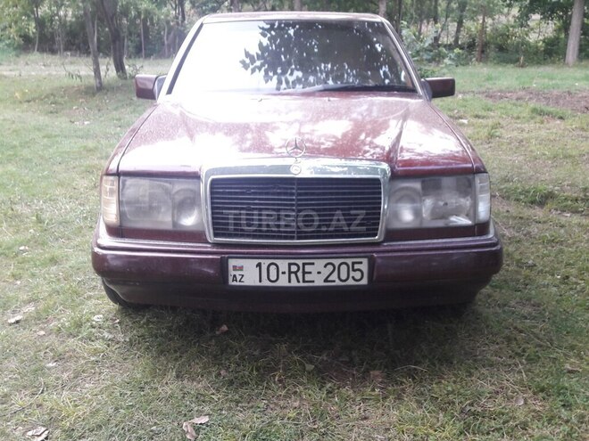 Mercedes E 200 1990, 483,689 km - 2.0 l - Gəncə