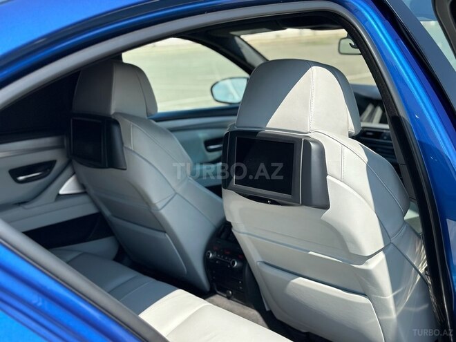 BMW M5 2012, 127,000 km - 4.4 l - Bakı