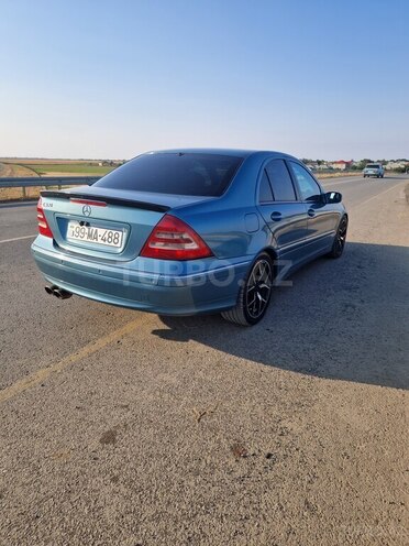 Mercedes C 320 2000, 360,000 km - 3.2 l - Masallı