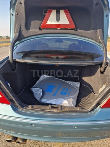 Mercedes C 320 2000, 360,000 km - 3.2 l - Masallı
