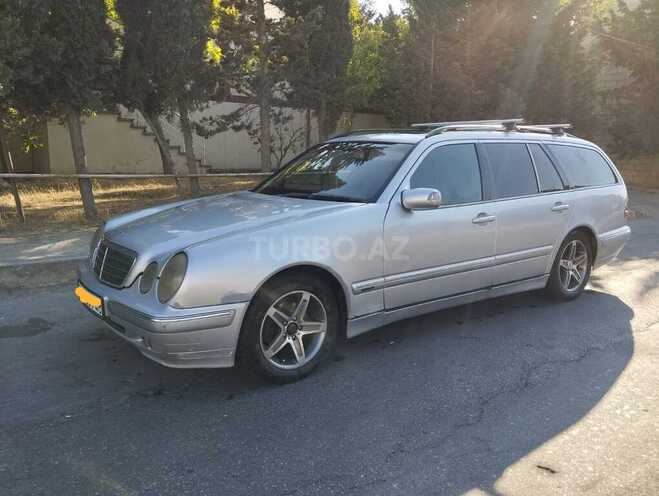 Mercedes E 220 2000, 650,000 km - 2.2 л - Bakı