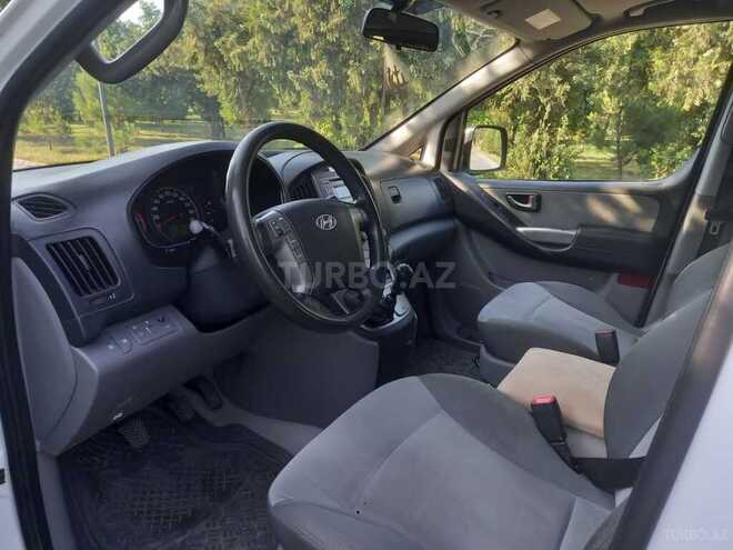 Hyundai H-1 2014, 228,000 km - 2.5 l - Bakı