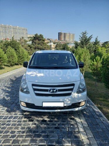 Hyundai H-1 2014, 228,000 km - 2.5 l - Bakı