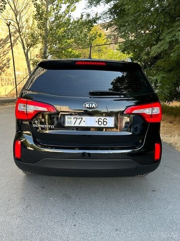 Kia Sorento 2013, 172,500 km - 2.0 l - Bakı