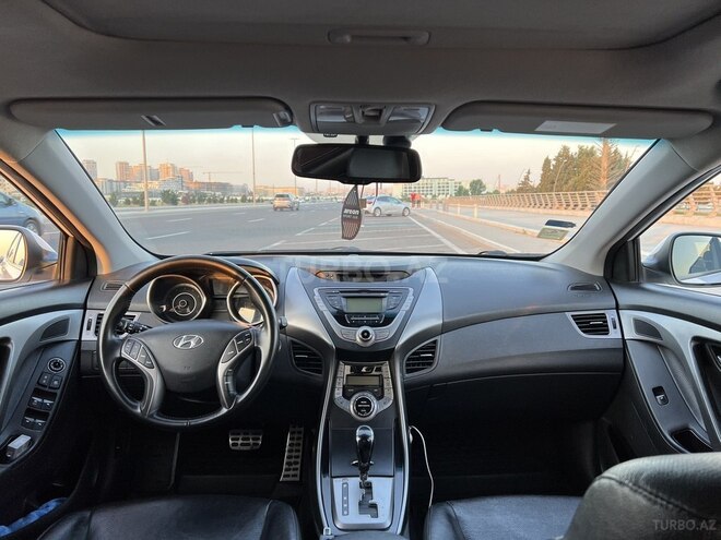 Hyundai Elantra 2012, 130,902 km - 1.8 l - Bakı