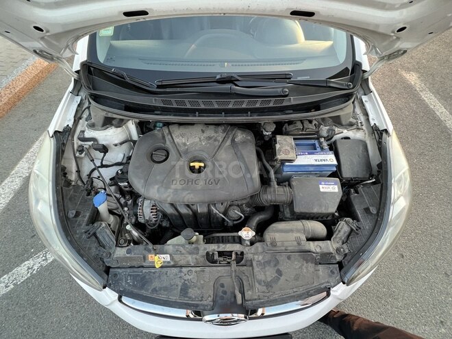 Hyundai Elantra 2012, 130,902 km - 1.8 l - Bakı