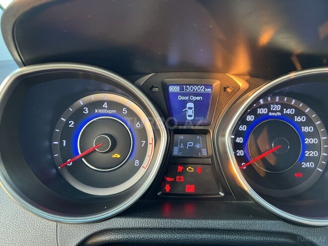 Hyundai Elantra 2012, 130,902 km - 1.8 l - Bakı
