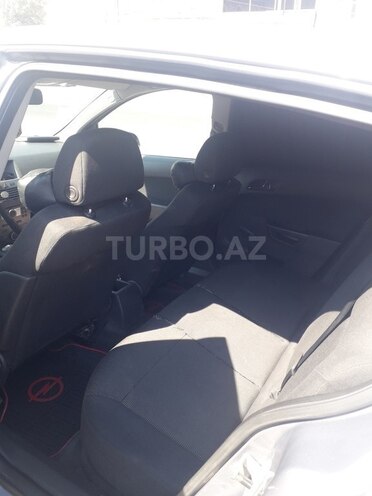 Opel Astra 2005, 315,000 km - 1.4 л - Bakı