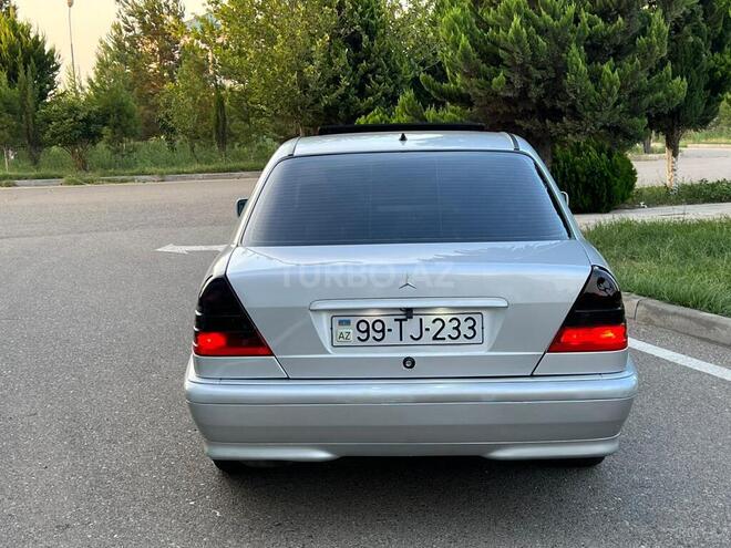 Mercedes C 220 1998, 380,000 km - 2.2 л - Saatlı