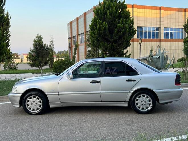 Mercedes C 220 1998, 380,000 km - 2.2 л - Saatlı