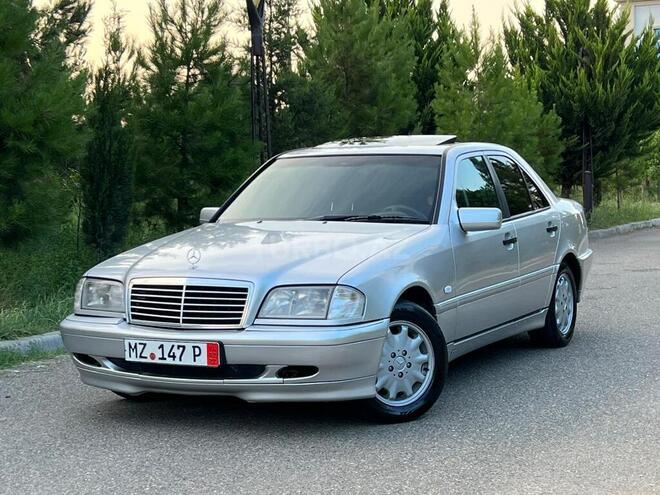 Mercedes C 220 1998, 380,000 km - 2.2 л - Saatlı