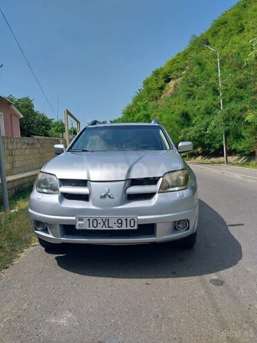 Mitsubishi Outlander 2003, 238,000 km - 2.4 l - Oğuz