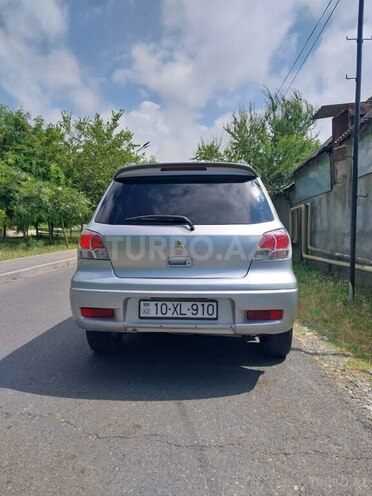 Mitsubishi Outlander 2003, 238,000 km - 2.4 l - Oğuz