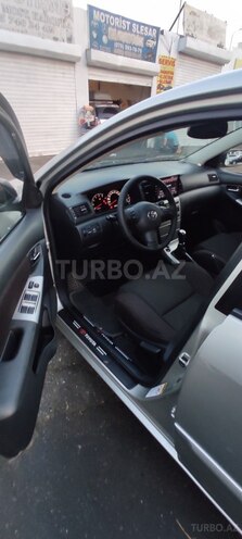 Toyota Corolla 2005, 250,000 km - 1.4 l - Bakı
