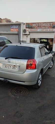 Toyota Corolla 2005, 250,000 km - 1.4 l - Bakı