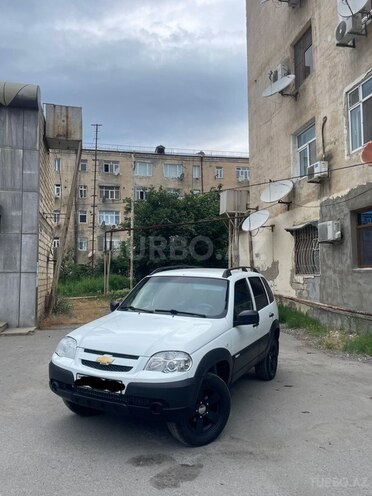 Chevrolet Niva 2015, 6,000 km - 1.7 l - Bakı