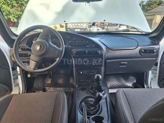 Chevrolet Niva 2015, 6,000 km - 1.7 l - Bakı
