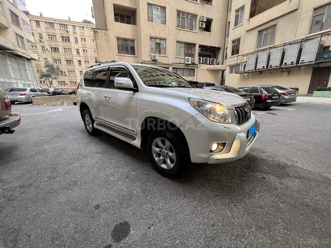 Toyota Prado 2010, 207,000 km - 2.7 l - Bakı