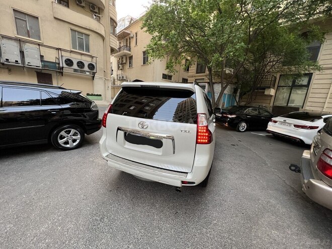 Toyota Prado 2010, 207,000 km - 2.7 l - Bakı