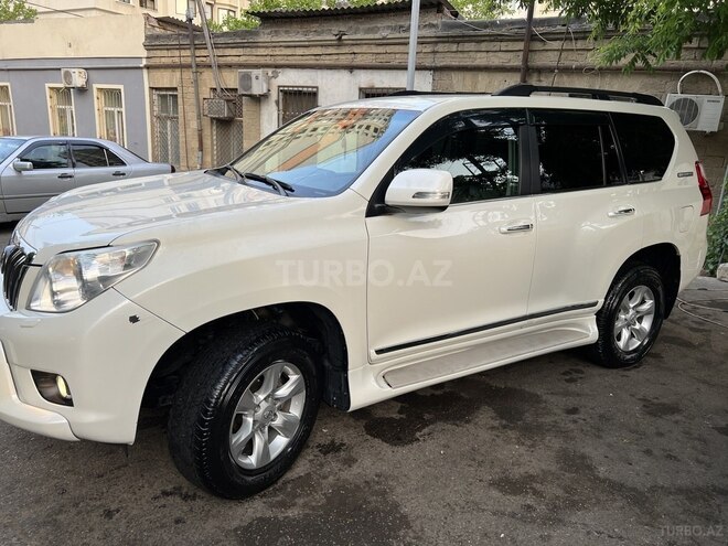 Toyota Prado 2010, 207,000 km - 2.7 l - Bakı