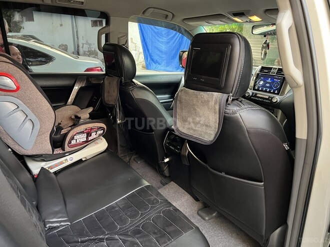 Toyota Prado 2010, 207,000 km - 2.7 l - Bakı