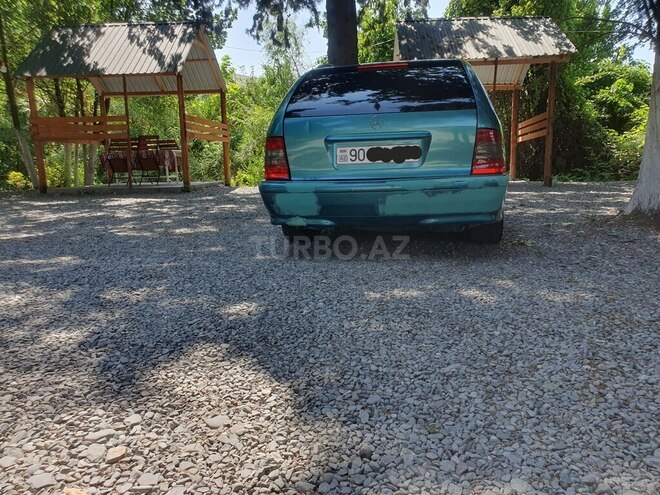Mercedes C 180 1997, 425,025 km - 1.8 l - Bakı