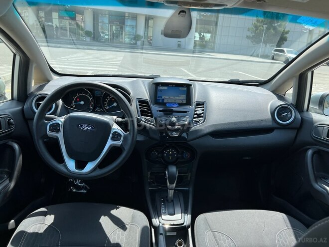 Ford Fiesta 2019, 144,221 km - 1.6 l - Bakı