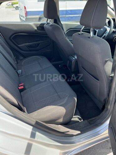 Ford Fiesta 2019, 144,221 km - 1.6 l - Bakı