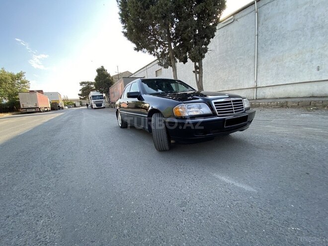 Mercedes C 180 1995, 414,614 km - 1.8 l - Bakı