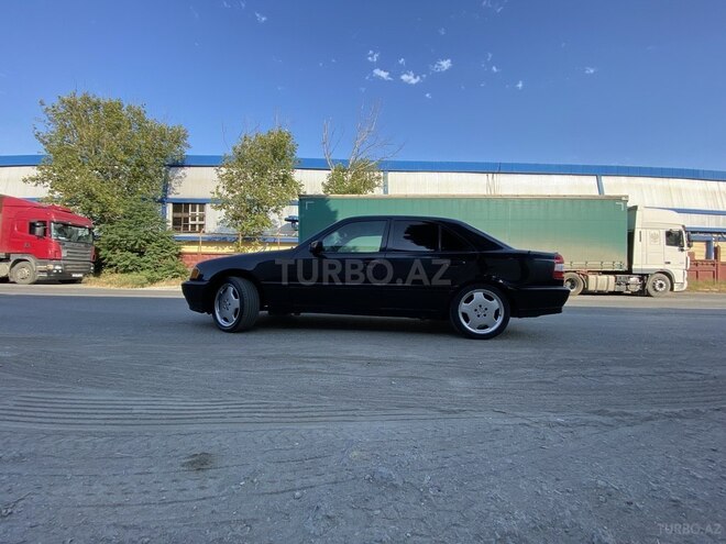 Mercedes C 180 1995, 414,614 km - 1.8 l - Bakı