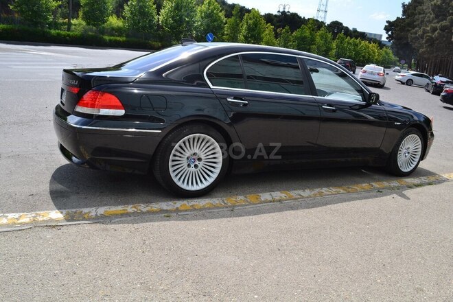 BMW 745 2004, 310,000 km - 4.4 л - Bakı
