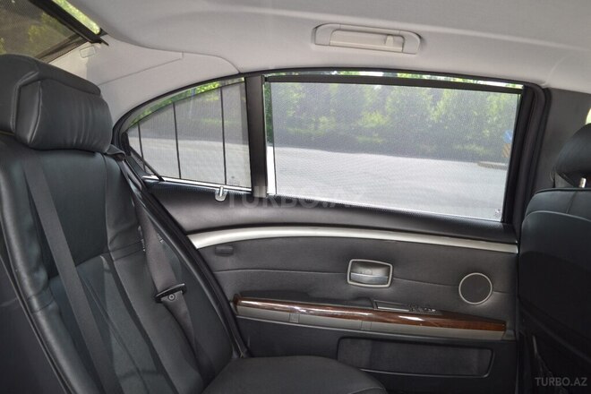BMW 745 2004, 310,000 km - 4.4 л - Bakı