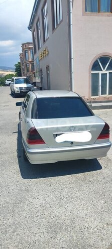 Mercedes C 220 1994, 432,000 km - 2.2 л - Şamaxı