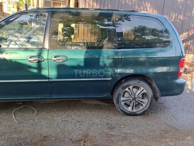 Kia Carnival 2004, 200,000 km - 2.5 l - Bakı