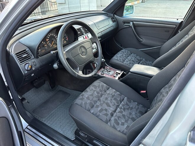 Mercedes C 180 1998, 126,000 km - 1.8 l - Bakı