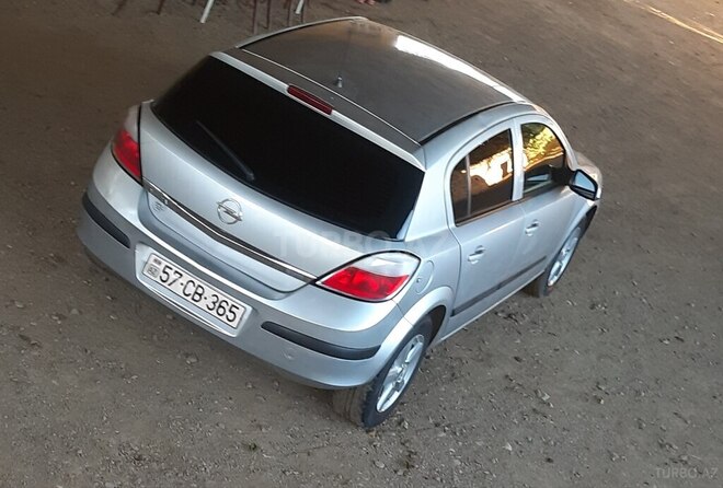 Opel Astra 2005, 250,000 km - 1.3 l - Gəncə