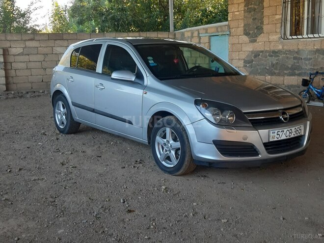 Opel Astra 2005, 250,000 km - 1.3 l - Gəncə