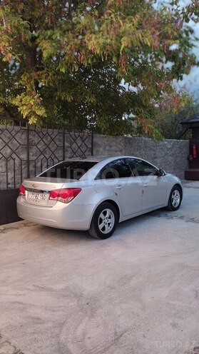 Chevrolet Cruze 2015, 137,200 km - 1.4 l - Şəki