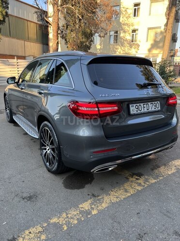 Mercedes  2017, 38,000 km - 2.0 l - Bakı