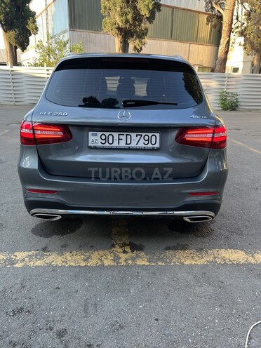 Mercedes  2017, 38,000 km - 2.0 l - Bakı