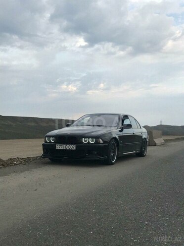BMW 525 2001, 260,000 km - 2.5 l - Bakı