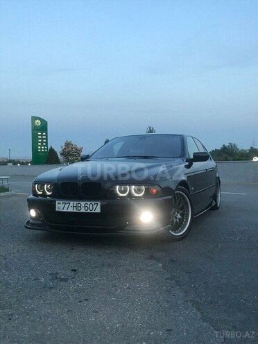 BMW 525 2001, 260,000 km - 2.5 l - Bakı