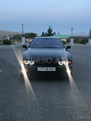 BMW 525 2001, 260,000 km - 2.5 l - Bakı