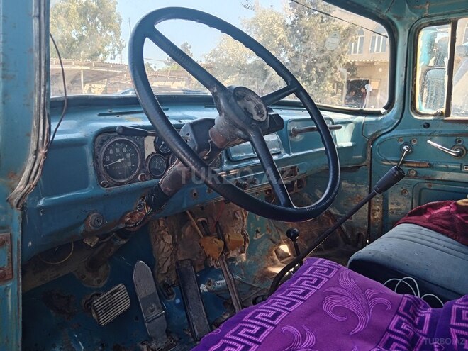 ZIL 130 1992, 300,000 km - 6.0 l - Bakı