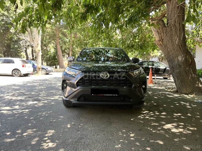Toyota RAV4 2022, 8,500 km - 2.0 l - Bakı