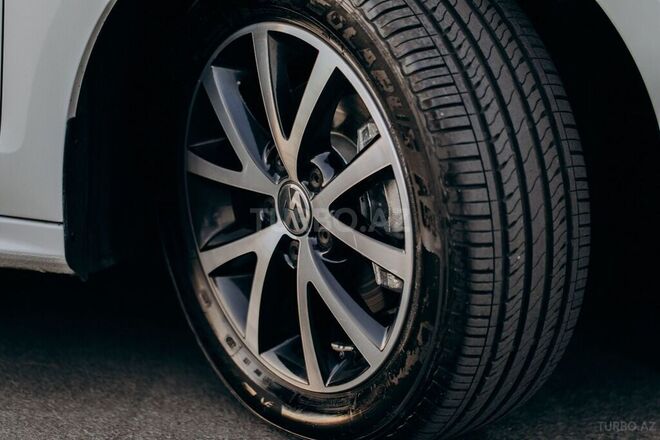 Volkswagen Jetta 2017, 123,919 km - 1.4 l - Bakı
