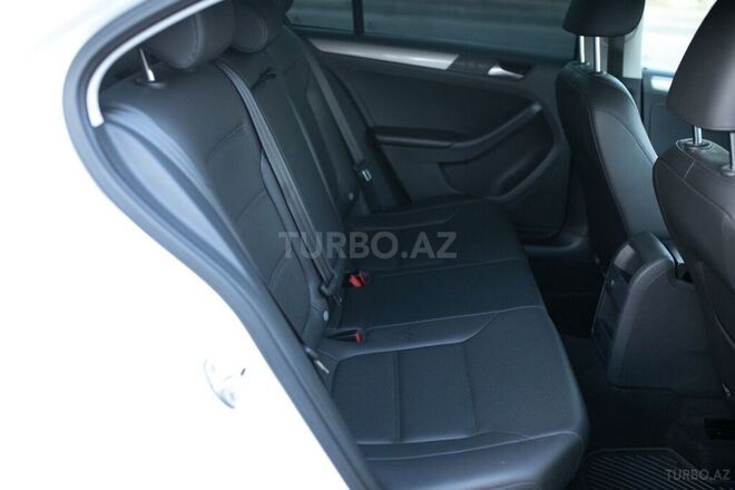 Volkswagen Jetta 2017, 123,919 km - 1.4 l - Bakı