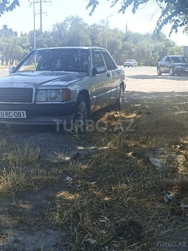 Mercedes 190 1991, 352,000 km - 2.0 l - Sumqayıt
