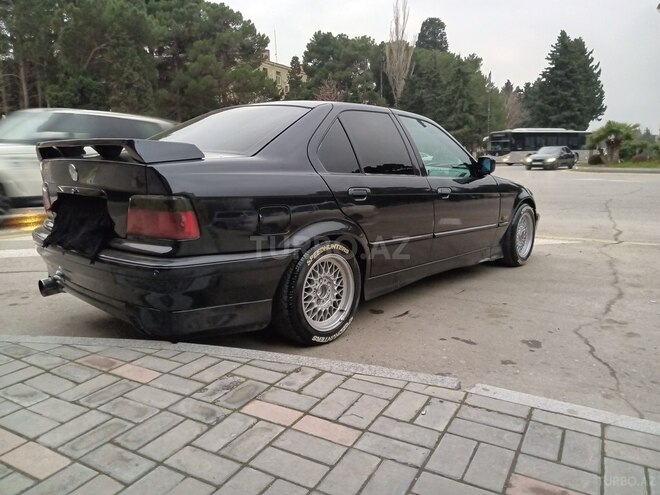 BMW 320 1995, 251,000 km - 2.0 л - Sumqayıt